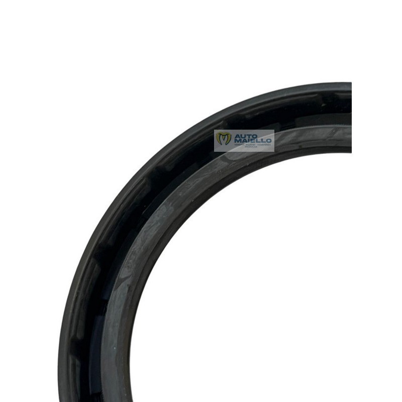 K095600007 paraolio lato volano motore Kubota z402 Aixam