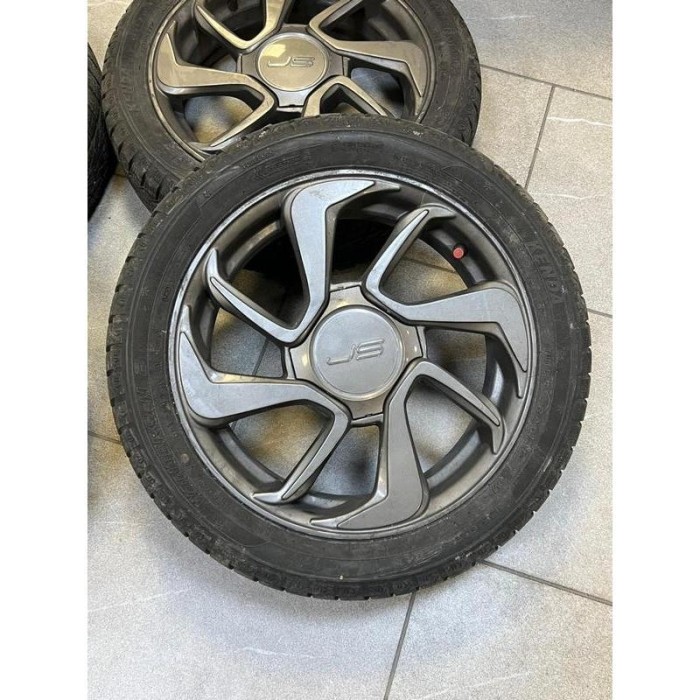 Cerchi in lega gomme M+S invernali ligier js50 1 serie 155 60 R15