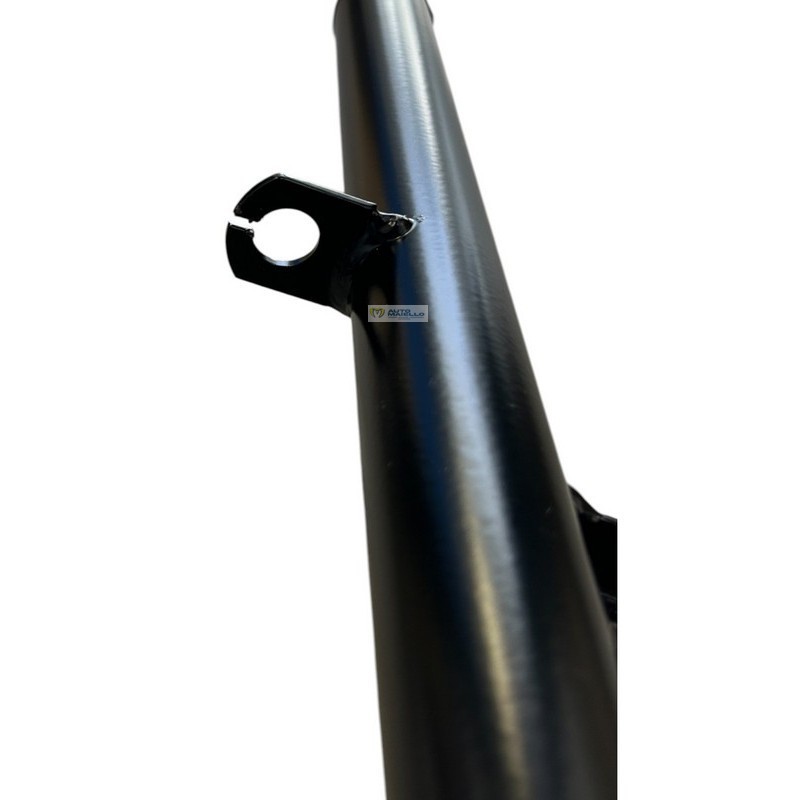 7AP310 7AP310A 710BF310 Puntone telaio dx destro aixam miniauto city coupe impulsion 2010