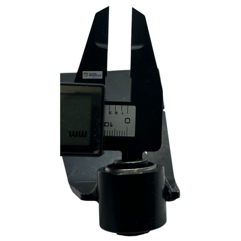 300MN015 Staffa sx posteriore cambio riduttore Aixam Ambition 2023