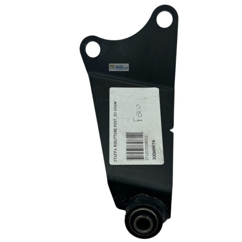 300MN016 STAFFA RIDUTTORE POSTERIORE 2