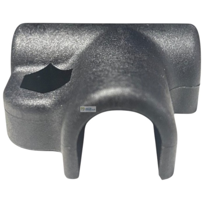 8R064 supporto faro ant dx aixam