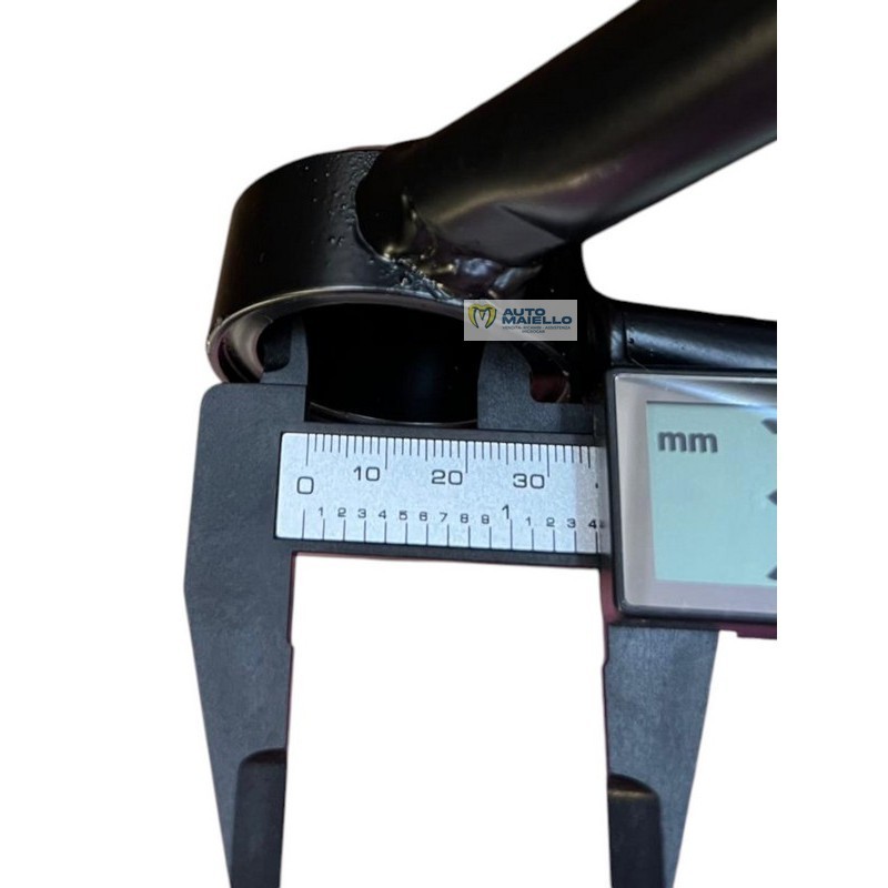 0150082 BRACCIO TRIANGOLO ANTERIORE LIGIER XTOO R S RS DUE