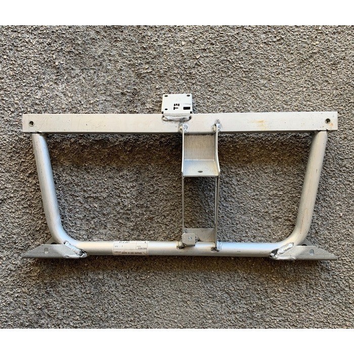 Staffa radiatore telaio culla Ligier 162 Ambra