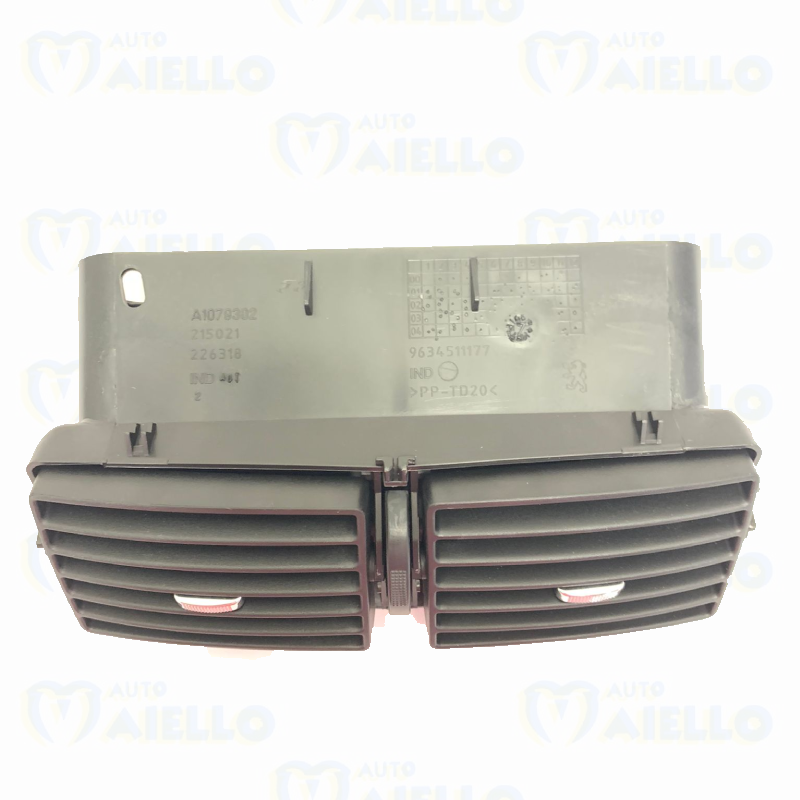 GRIGLIA VENTILAZIONE STUFA RISCALDAM CENTRALE AIXAM 721 741 SCOUTY